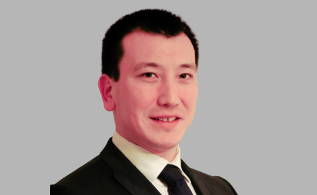 Marc Laniado specialises in transperineal biopsy, HIFU and robotic prostatectomy for prostate cancer and HoLEP and Aquablation treatment for BPH